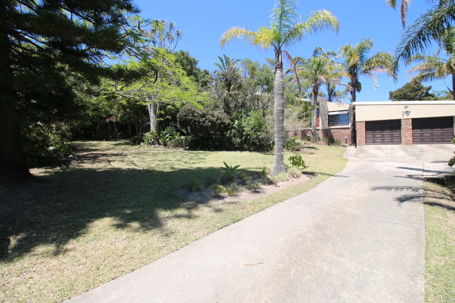 3 Bedroom Property for Sale in Beacon Bay North Eastern Cape